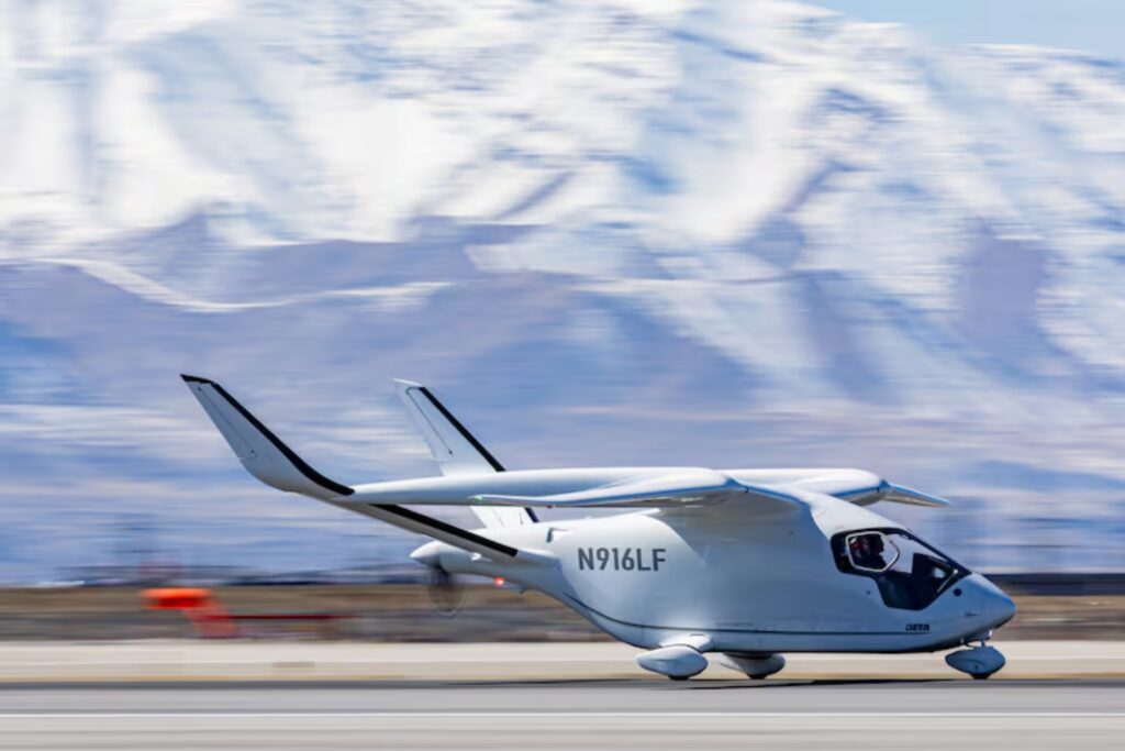 Electric Plane Flight
