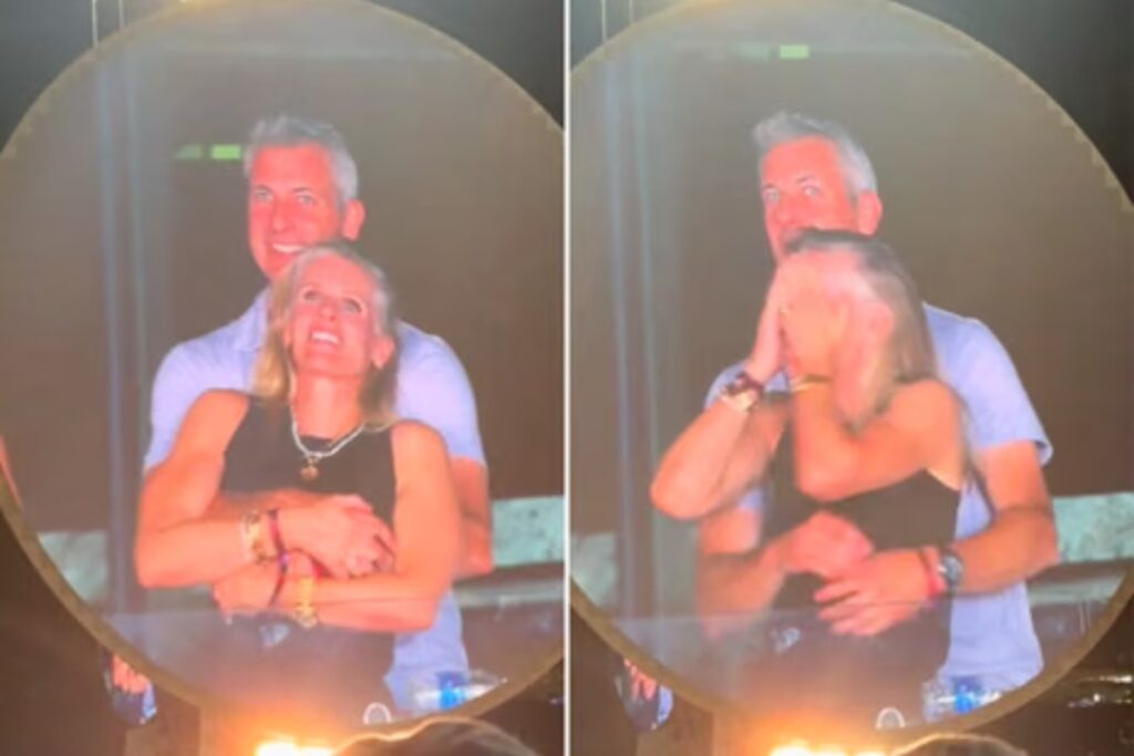 Coldplay Kiss-Cam